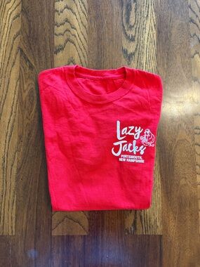 Portsmouth Short-Sleeve Tee in Red